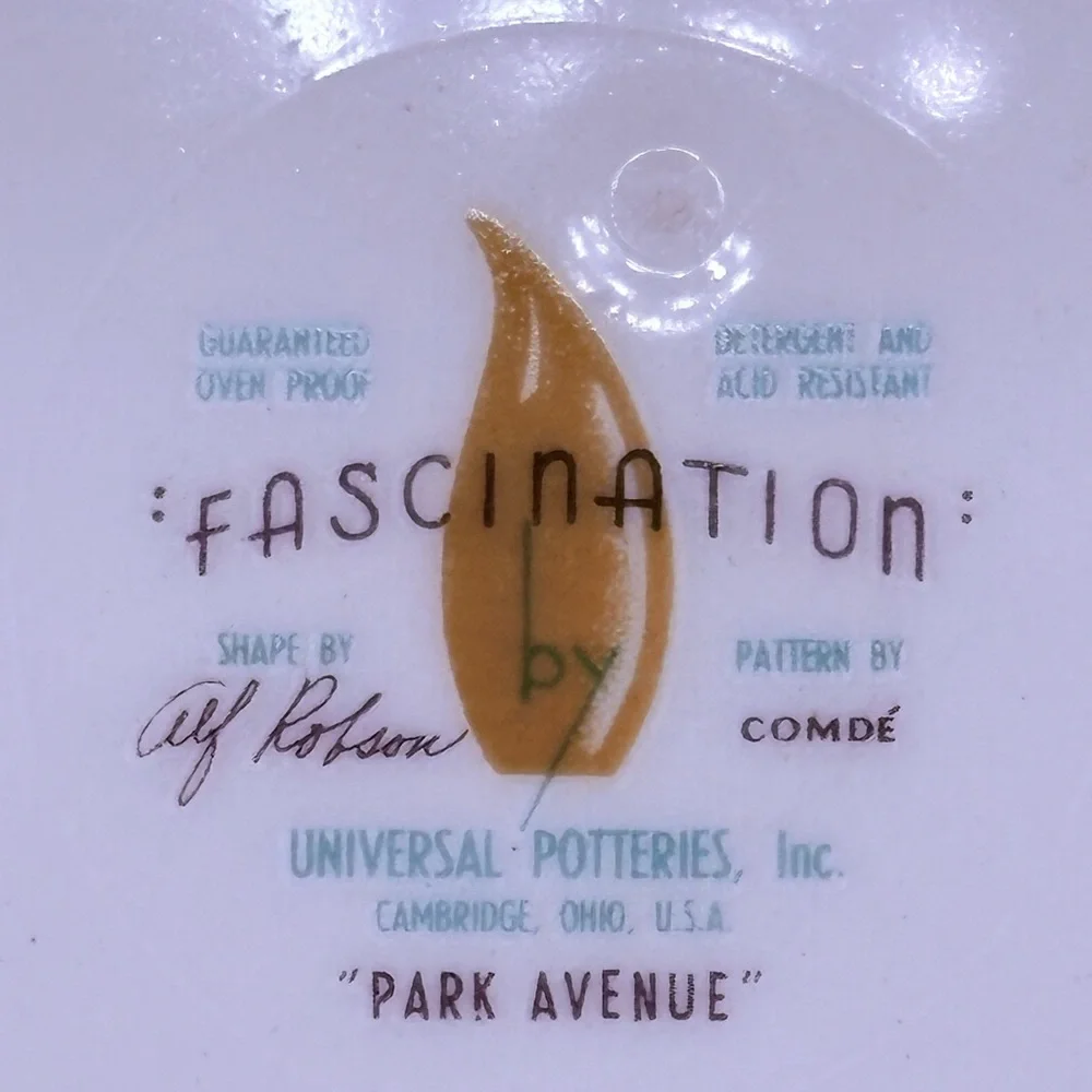 Universal Potteries Fascination Park Avenue Serving Bowl shape by Alf Robson